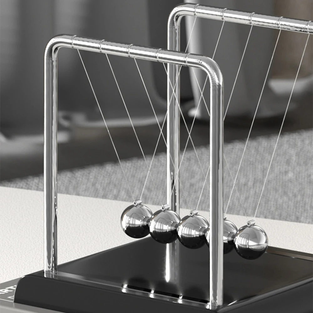 1PC Swinging Magnetic Ball Perpetual Motion Desk Toy Physics Science Desk Fun Toy Swinging Kinetic Balls for Office Decor Gift